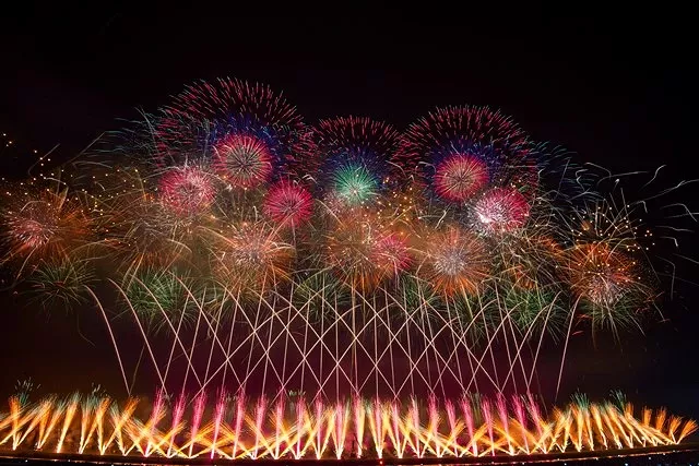 2026日本花火大会时间表整理：东京隅田川、诹访湖、长冈、琵琶湖都必看