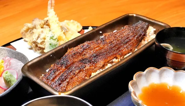 「鰻魚四代目菊川 難波東方飯店」必吃鰻魚飯菜單、Tabelog訂位方式整理 的縮圖
