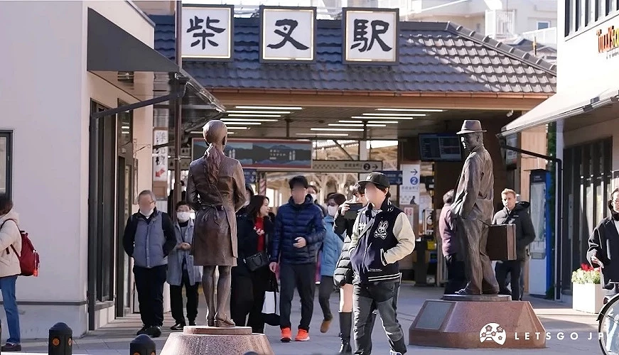 柴又站前以銅像還原《男人真命苦》電影場景