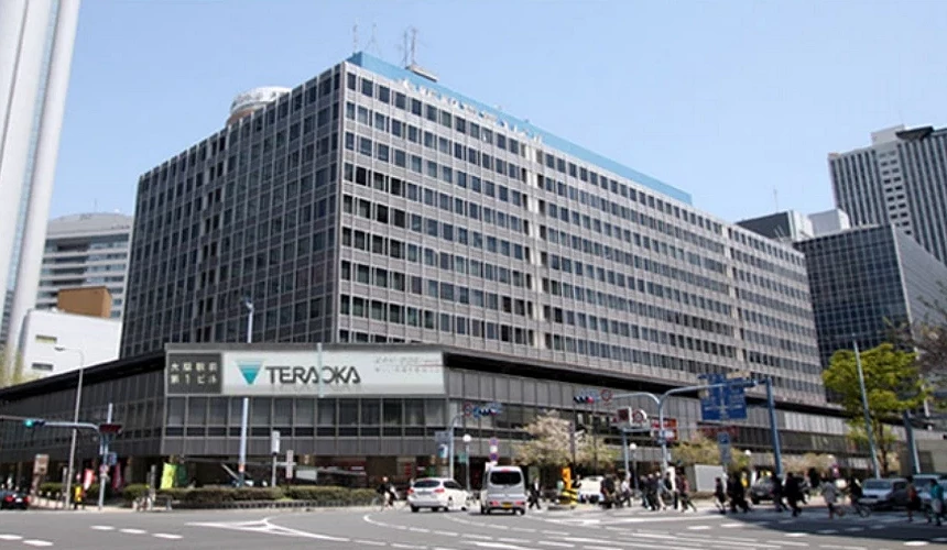 大阪站前大樓第一大樓外觀
