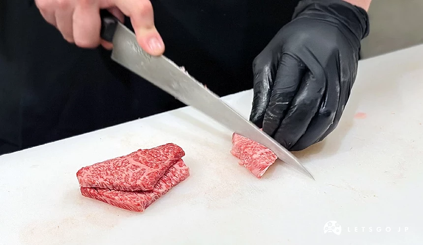 「燒肉Kurumi」店內食品控管嚴格,每日店內處理攝影:Angie