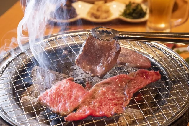 福岡燒肉推薦：博多站、天神站、藥院站周邊必吃名店一次看 的縮圖