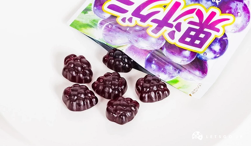 紫色的葡萄造型软糖