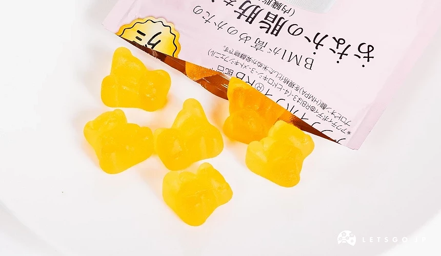 黄色的小熊造型软糖