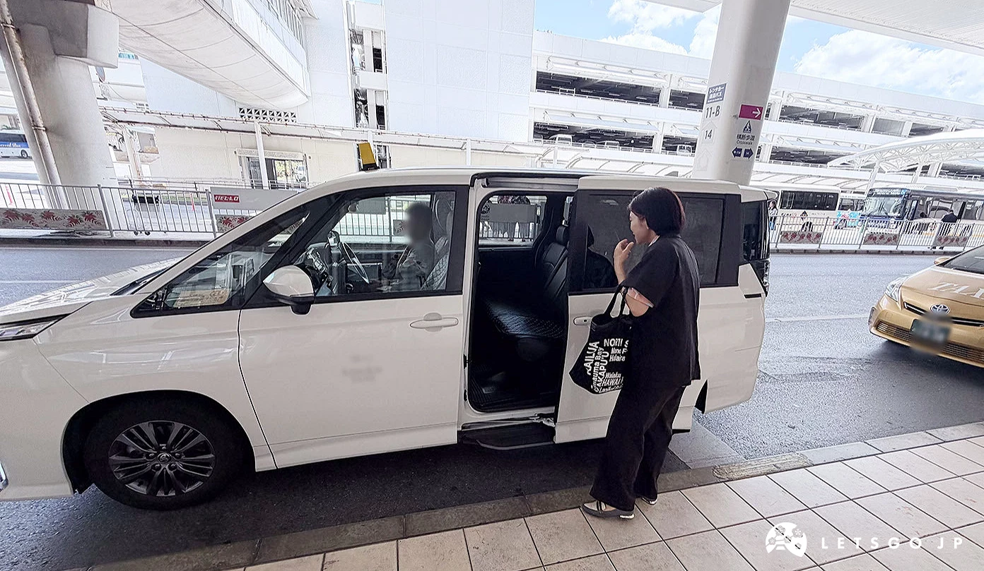那霸機場坐計程車前往取車處