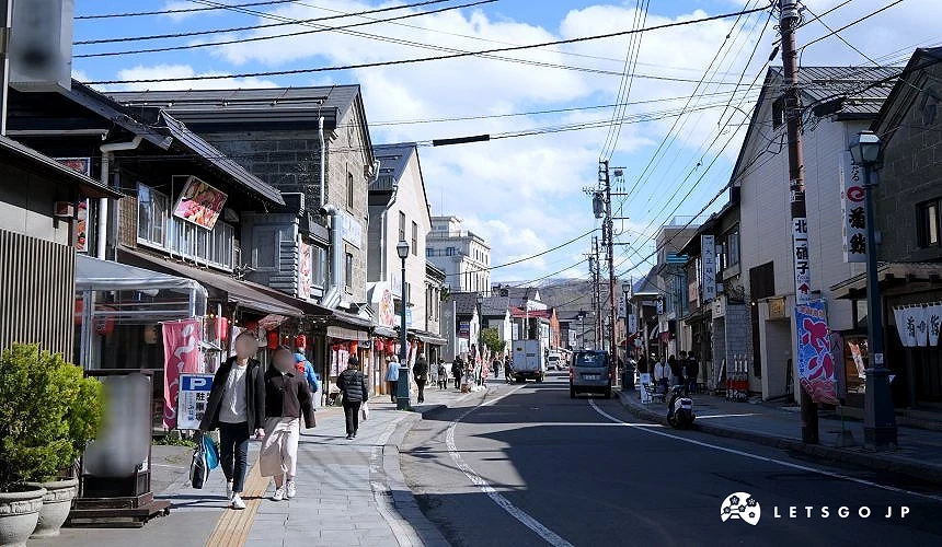 「海仙人」位在堺町通商店街內