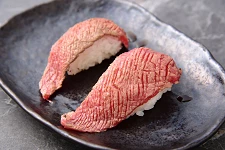 點套餐招待肉壽司1貫