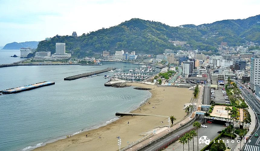 知名的熱海海灘