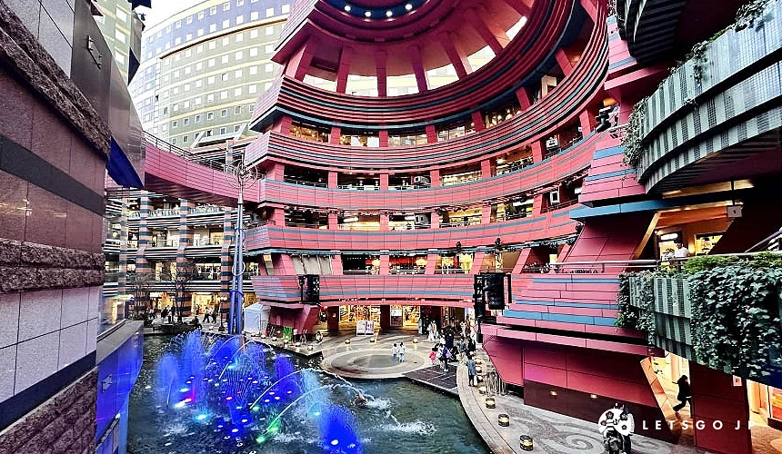 博多运河城商场及水舞景致