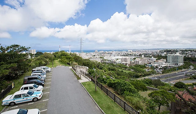 展望台停车场