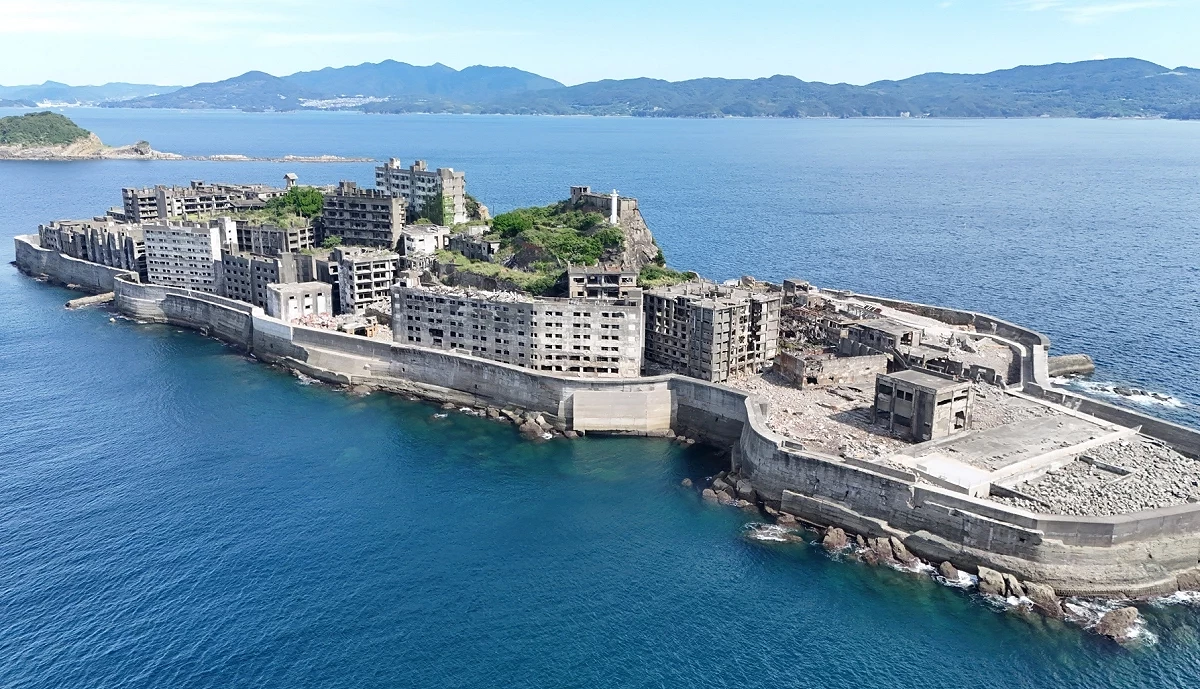 俯瞰軍艦島與野母半島