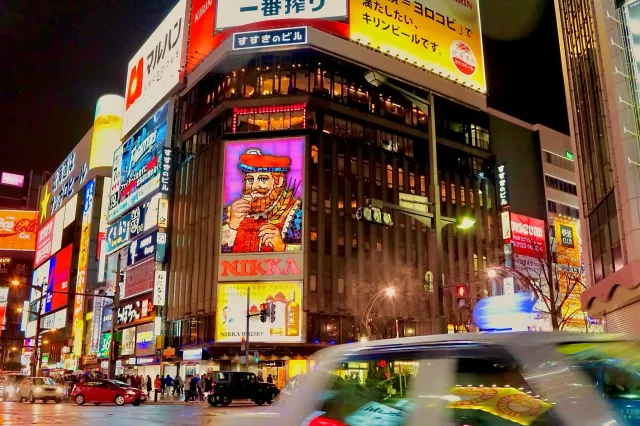 薄野攻略：拉面横丁美食、札幌必看夜景地标、住宿推荐与交通懒人包 的缩图
