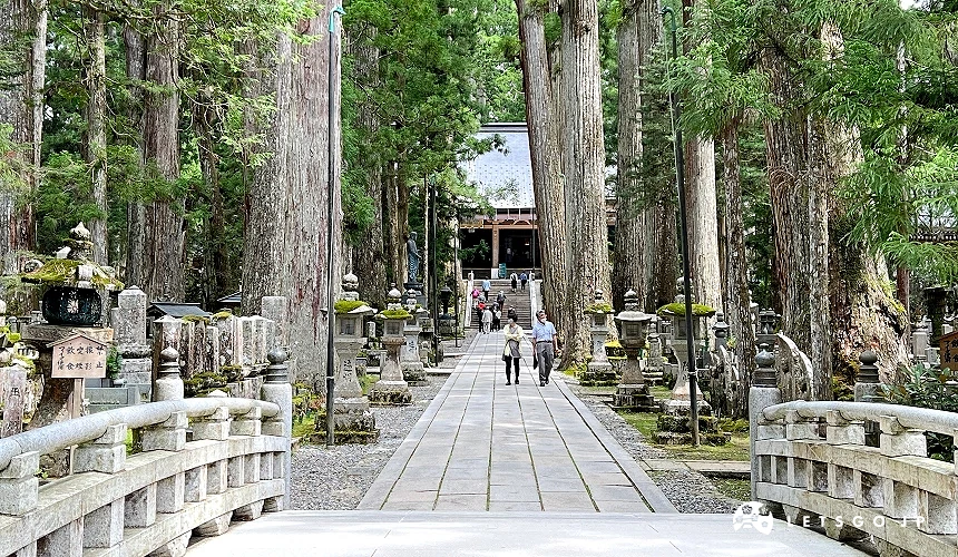 奥之院