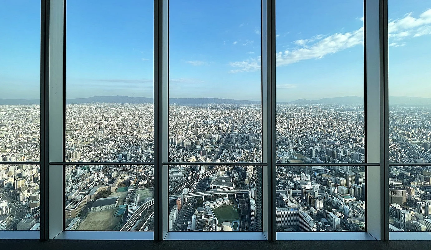 從HARUKAS 300 展望台眺望大阪市景
