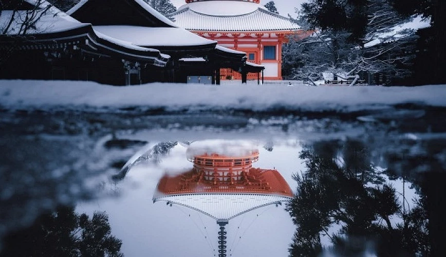 雪中的根本大塔