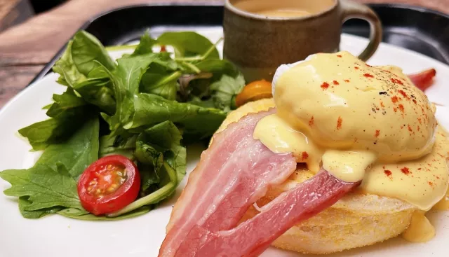新宿早餐推荐：烤鱼定食、面包店、法式吐司，开门时间与车站距离全攻略