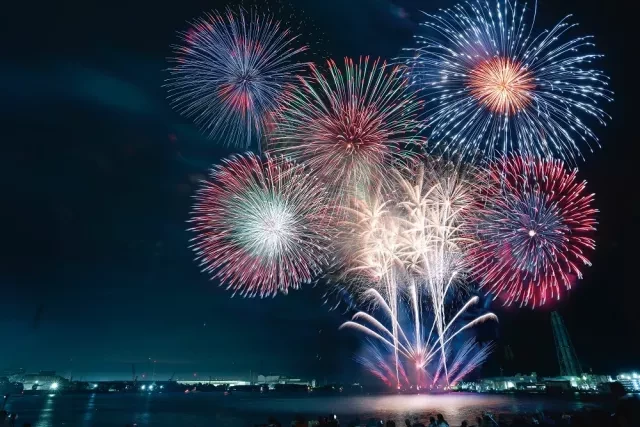 2026姬路港祭海上花火大會攻略：時間地點、交通方式、門票與觀賞區資訊 的縮圖